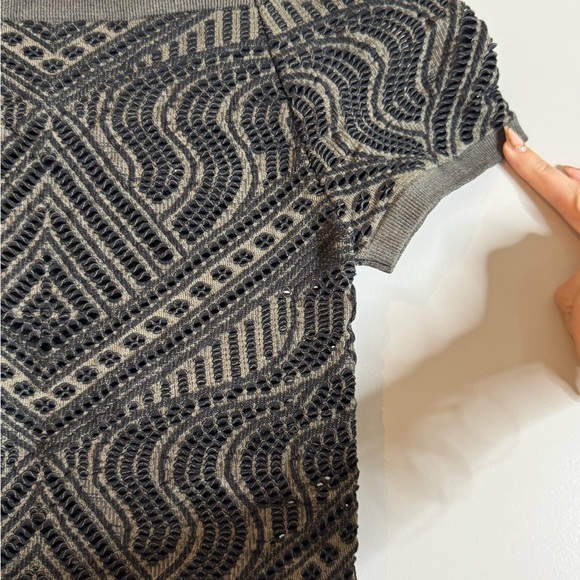 Bebe Black and Gray Off Shoulder Crochet Crop Top - Picture 4 of 8